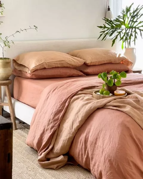 Transform your bedroom into a cozy sanctuary with earthy tones and natural elements. Perfect blend of comfort and style.